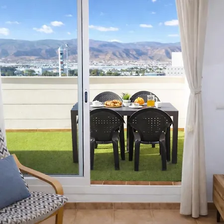 ático Junto Al Auditorio Con Terraza Privada Y Parking Apartamento